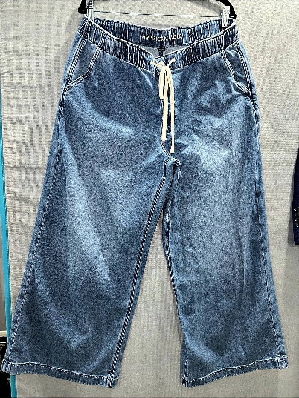 American Eagle AE Dreamy Drape Ultra Wide-Leg size XL ( waist 40” / inside legs